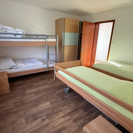 Bergnest Bed & Breakfast *